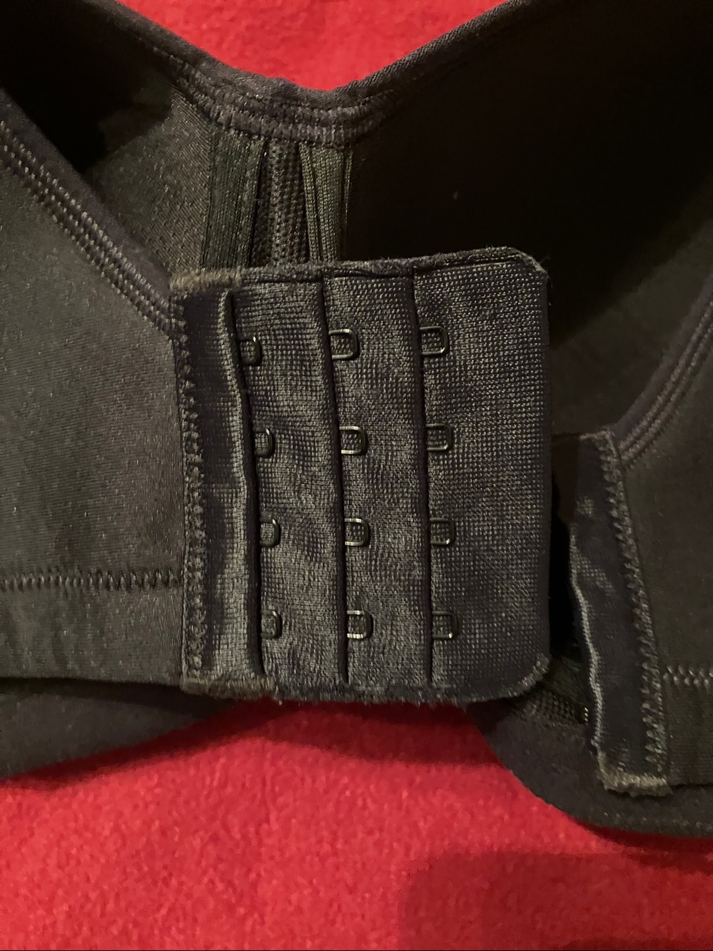 2 Vanity Fair Sports Bras Size 38 DD - Picture 7 of 15